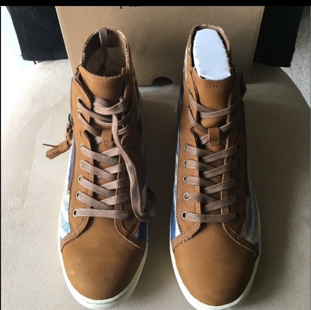 BRAND NEW UGG PENDLETON HIGH TOPS
